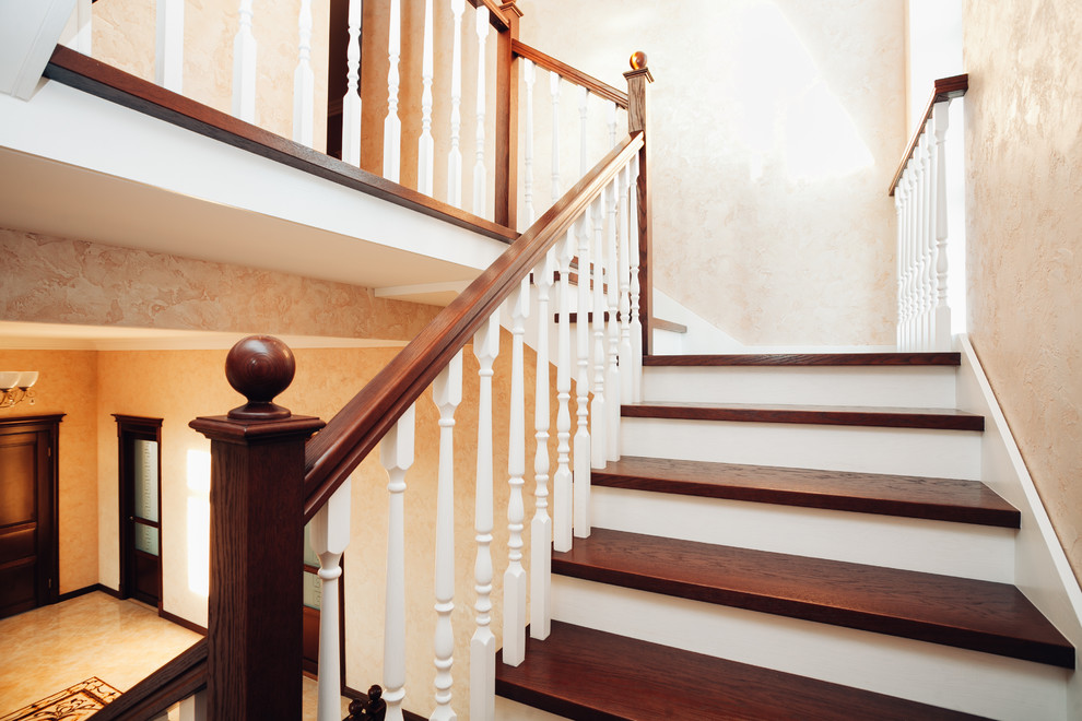 Деревянная лестница в д. Вурманкасы Чебоксарского района