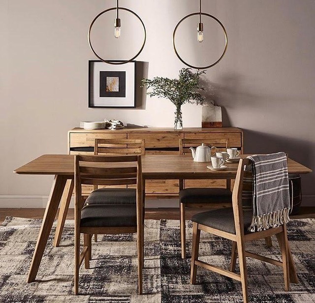Modern Vintage Dining Rooms Ottawa On Moderne Salle A