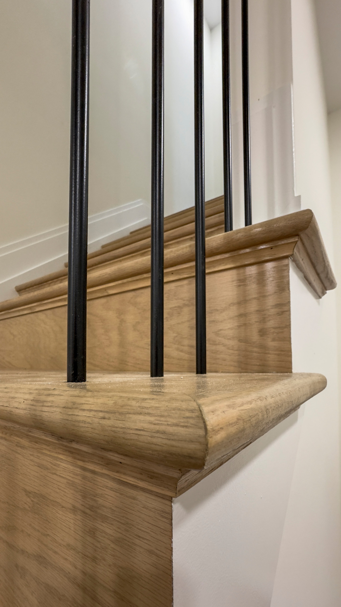 144_Attractive Transitional Staircase in Impressive Modern Home, Vienna VA 22180