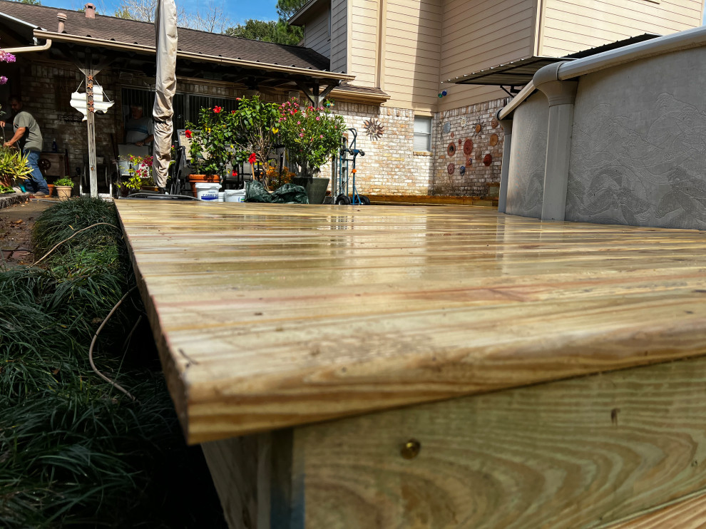 League City | Traditional New Deck