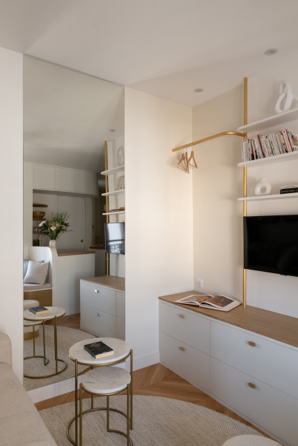 La pointe de l&rsquo;optimisation, 22m2 &agrave; Paris modern-vardagsrum