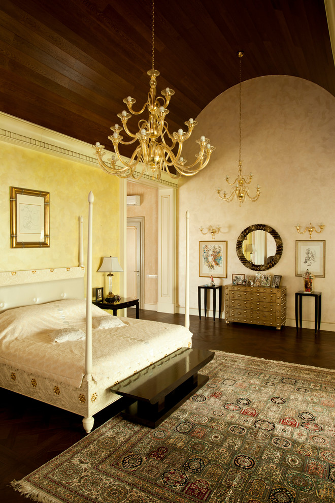 Дом с бассейном