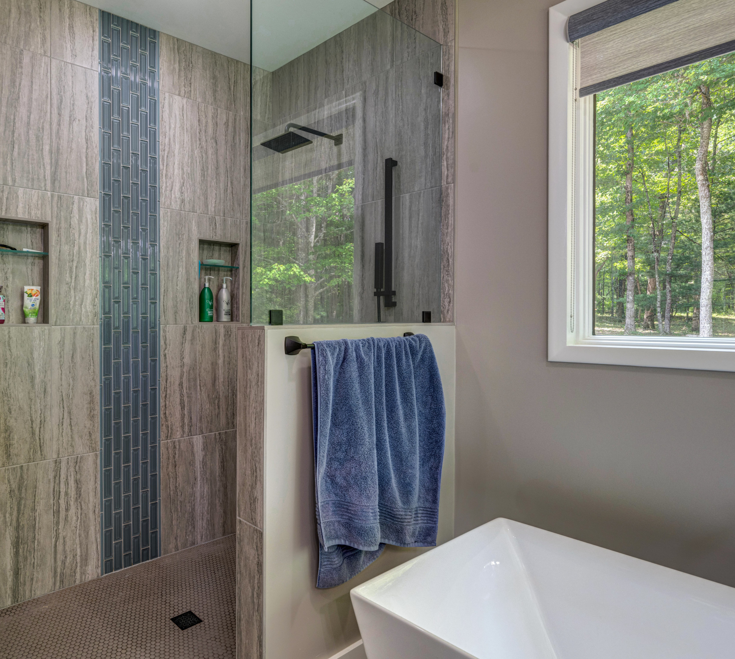 451 Caney Creek Drive - Bathroom, Kitchen, Flooring