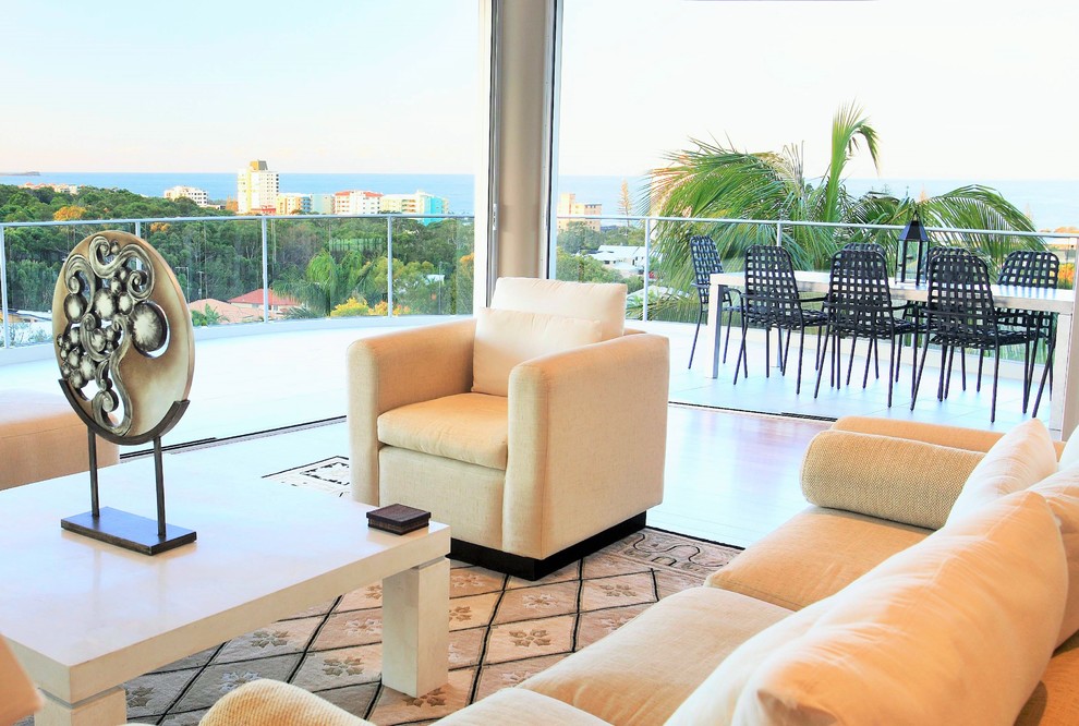 Alexandra Headlands Residence Modern Sunshine Coast by Brad Read