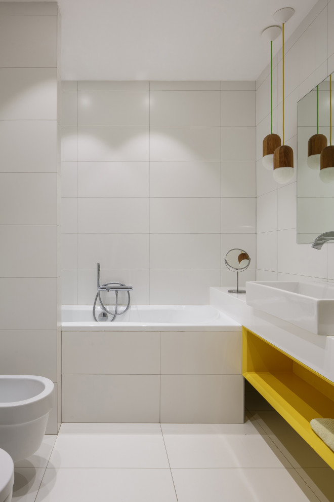 Белая квартира на Самарской площади