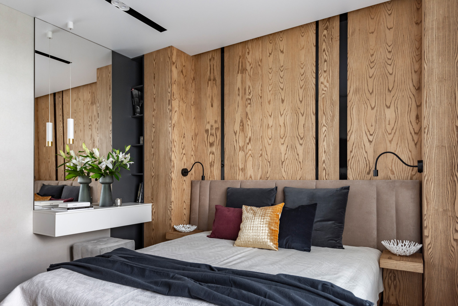 Дизайнерские потолок по проекту Елены Глининой