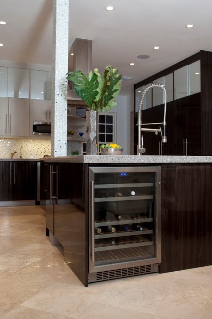 Private Residence contemporary-koek