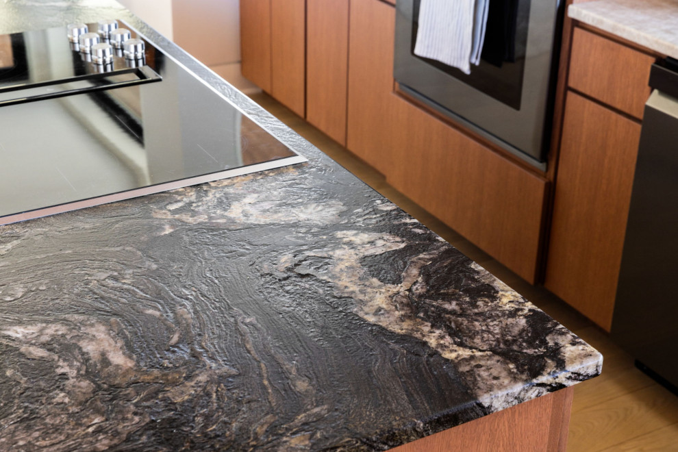New Build: Lake Pointe Residence