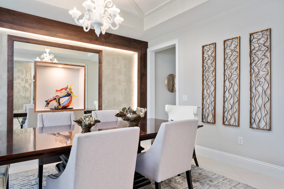Inspiration for a contemporary dining room in Orlando.