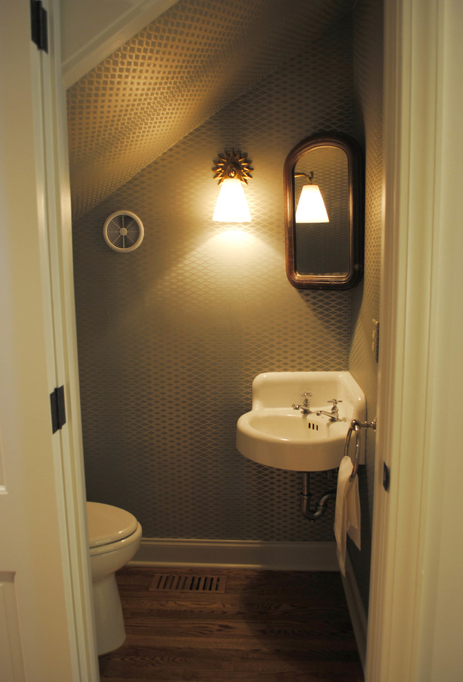 This is an example of a classic cloakroom in Raleigh.