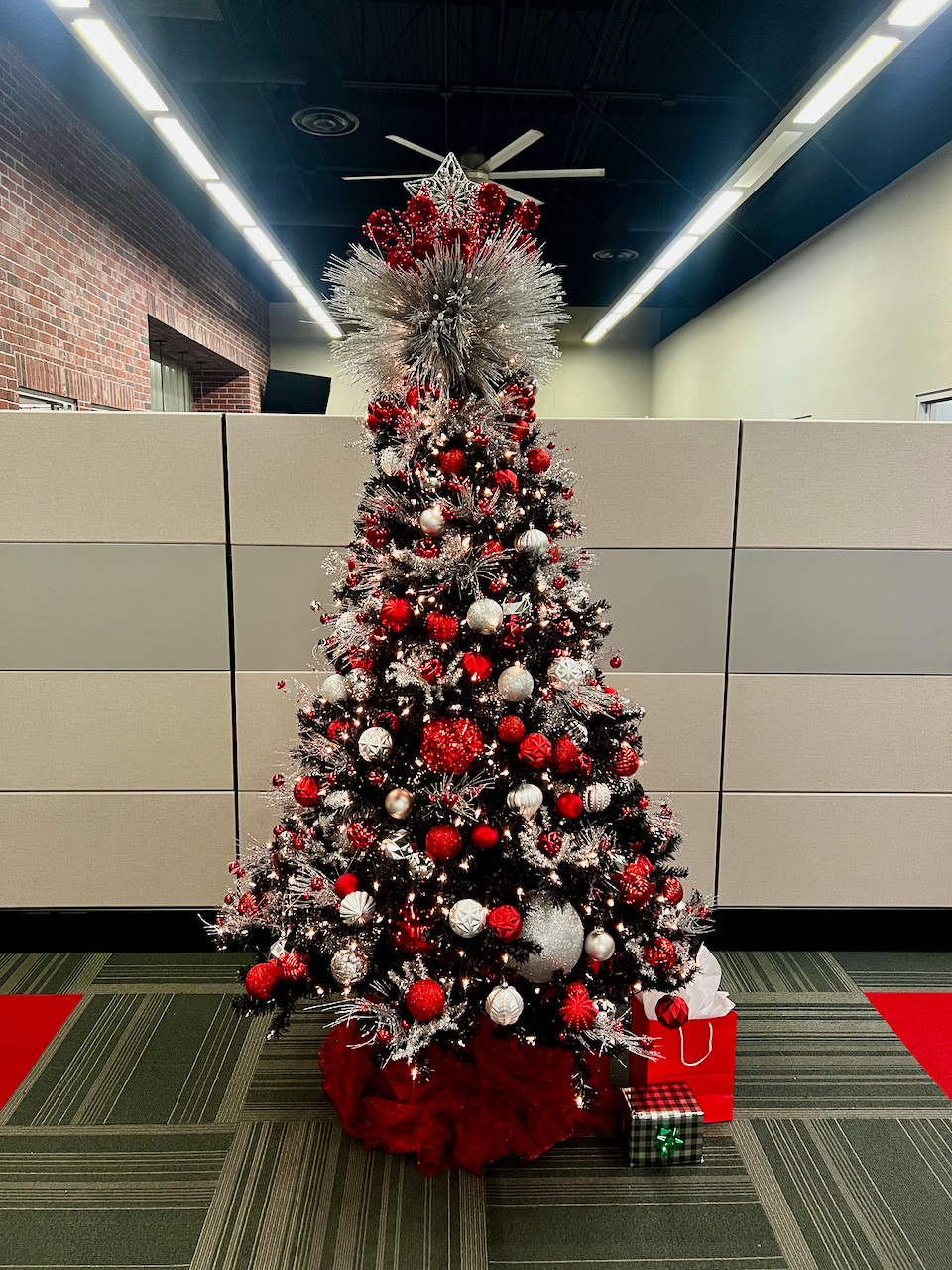 HOLIDAY DECORATING