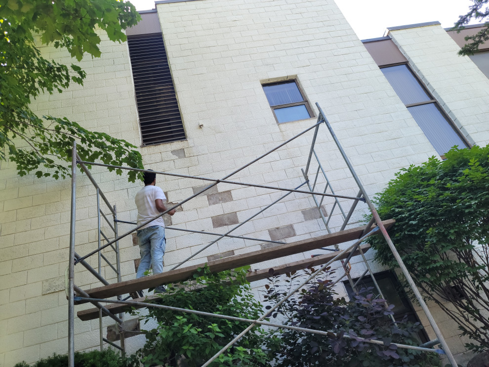 EXTERIOR PAINTING