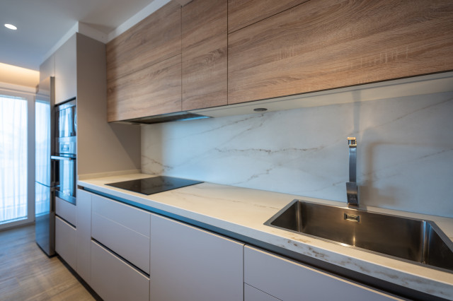 LAZOS CON EL MAR coastal-kitchen