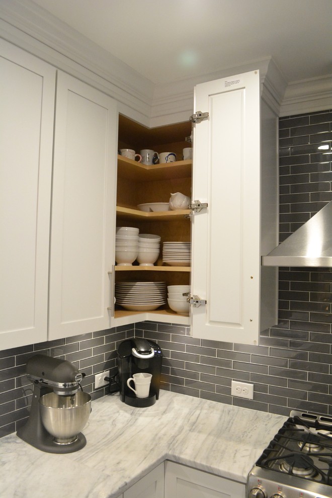 Example of a minimalist home design design in Richmond