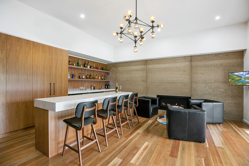 This is an example of a contemporary home bar in Geelong.