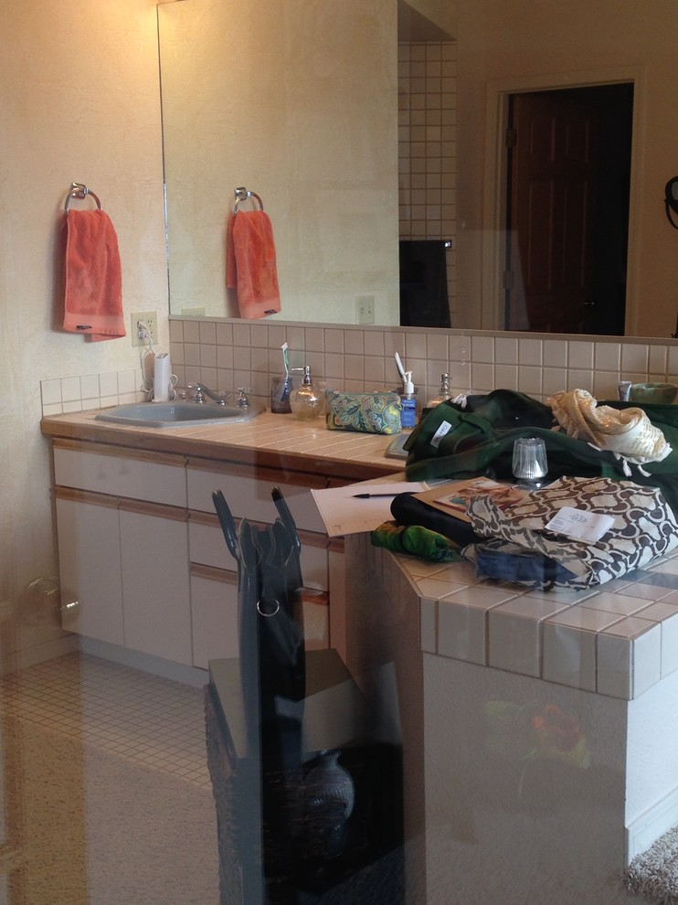 Gray Elegance Master Bathroom