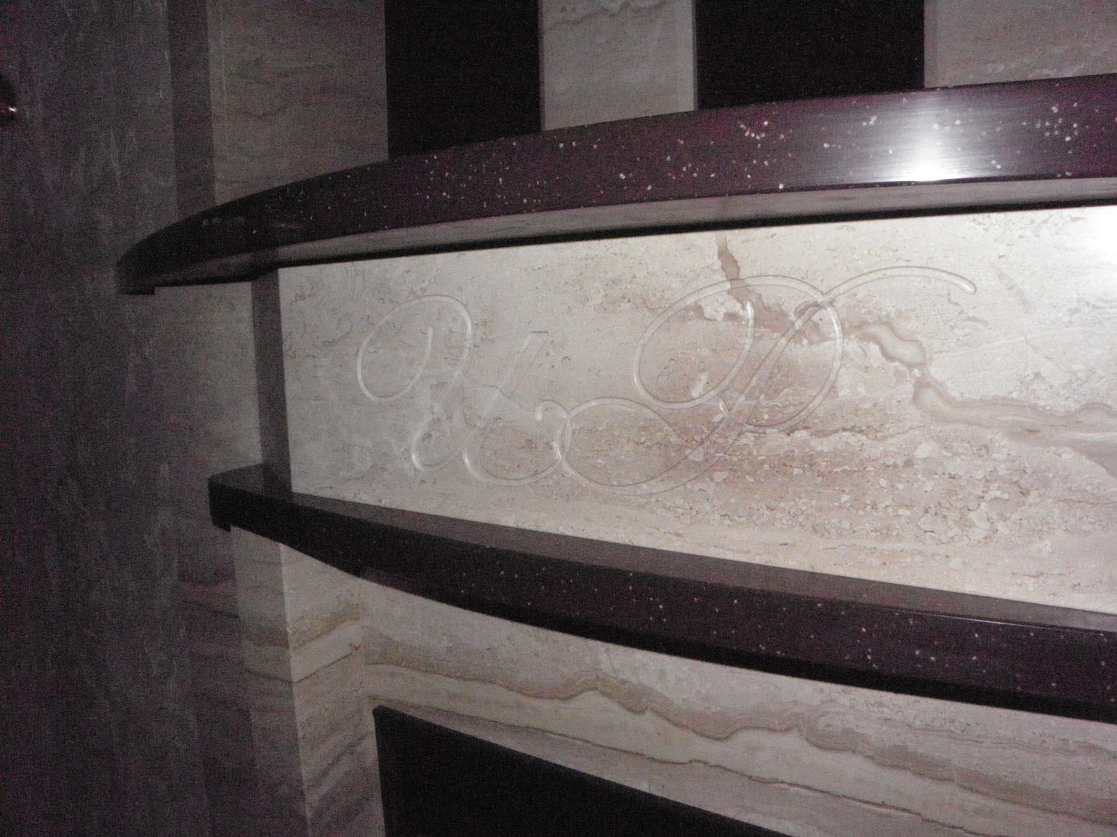 Лестница из композита кварца Tecnistone Brilliant White