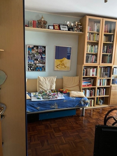 Lo studio prima del restyling