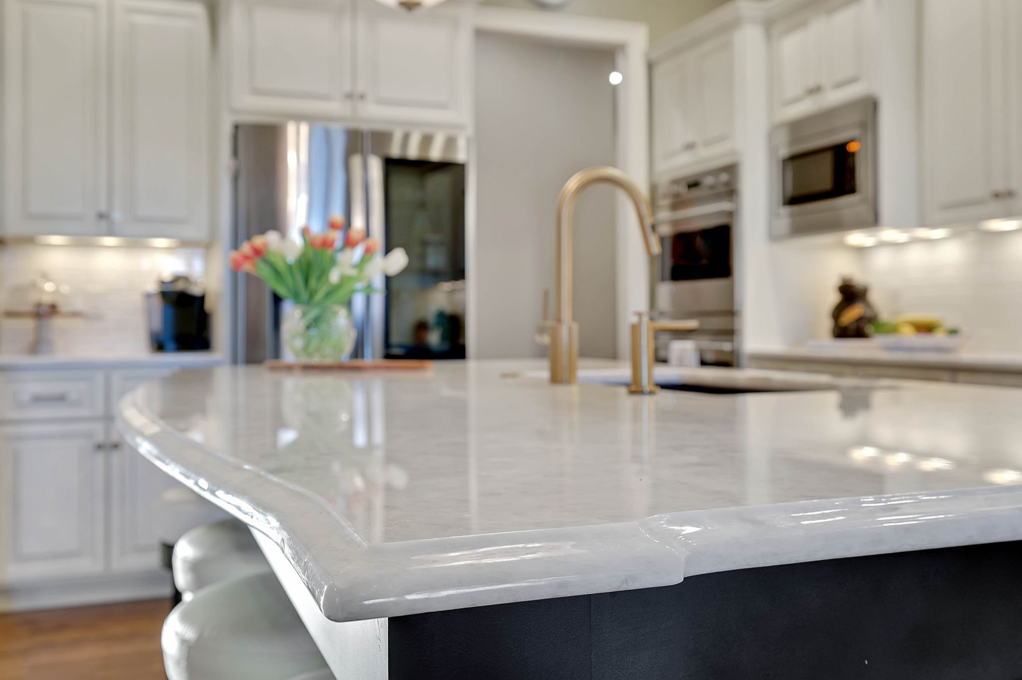 KITCHEN REMODEL: New island is MARBLEOUS