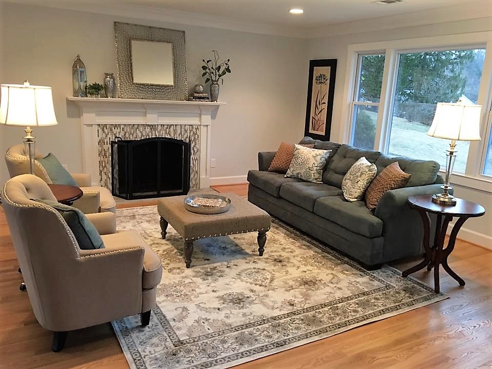Home design - transitional home design idea in DC Metro