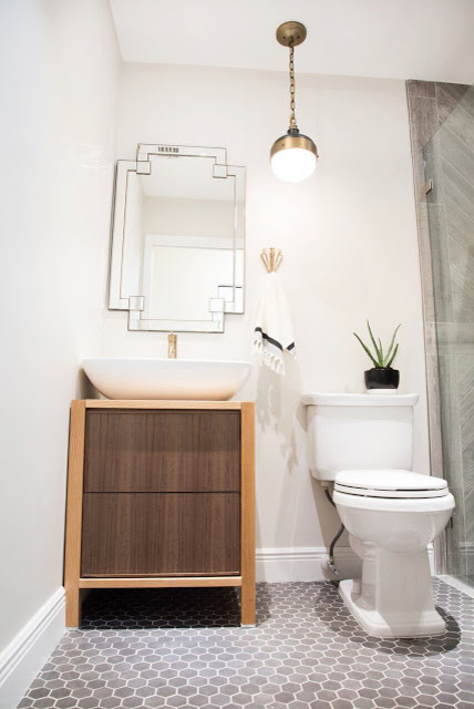 Bathrooms modern-bathroom