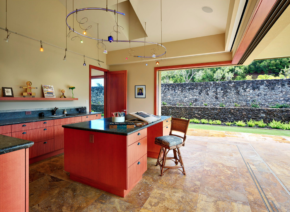 Photo of a tropical home office in Hawaii.