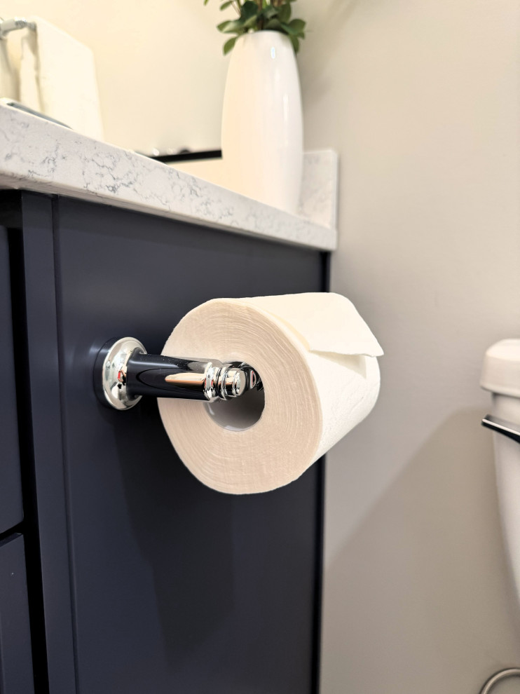 Polished Chrome Fixtures | Black & White Bathroom