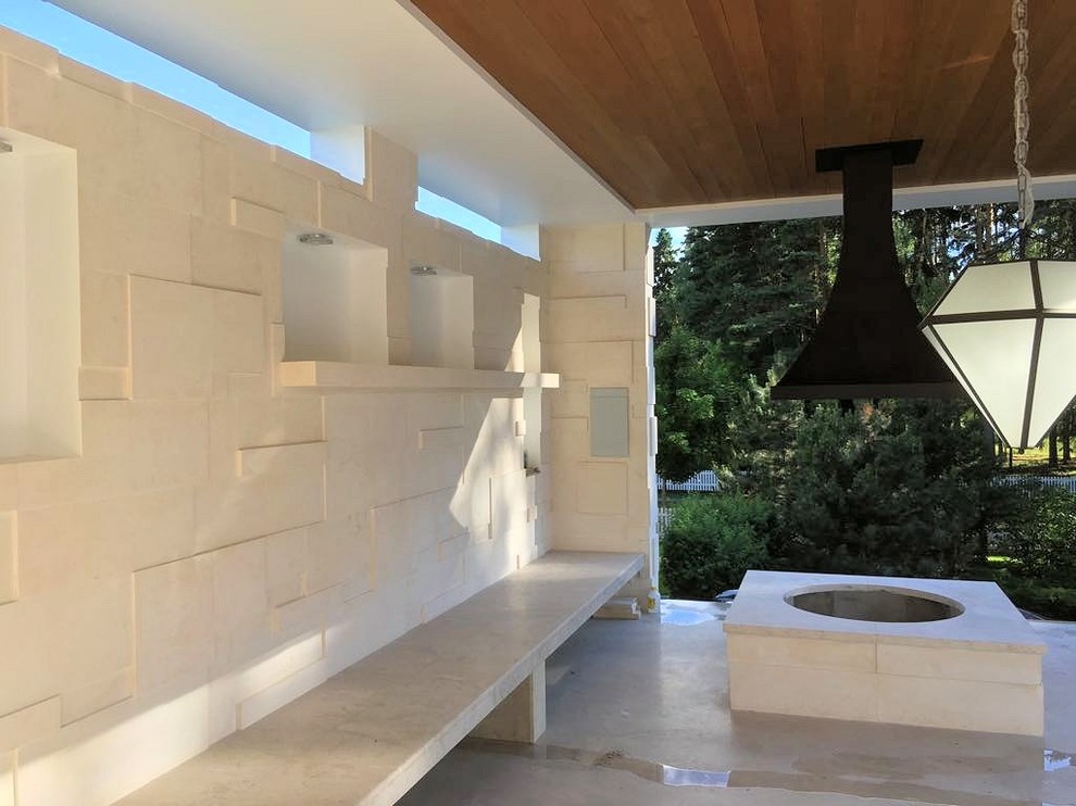 Навесы в поселке Бенилюкс