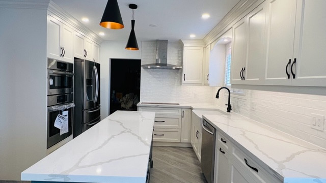 Complete Kitchen Remodeling - Sheridan Homelands in Mississauga