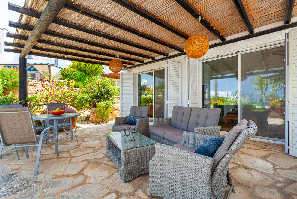 Cozy villa margo by the sea