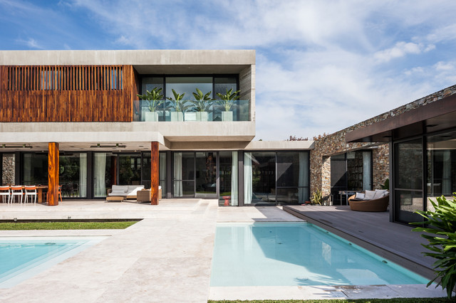 CASA G&Uuml;ELL modern