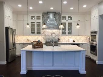 Inspiration for a transitional kitchen remodel in Boston