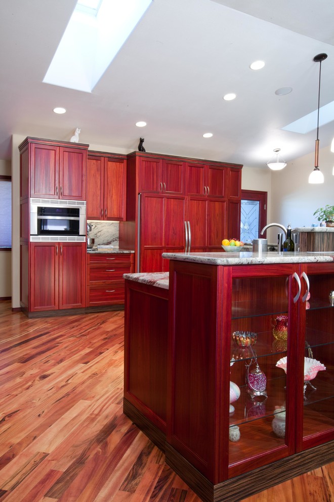 Inspiration for a mid-sized transitional kitchen remodel in Seattle