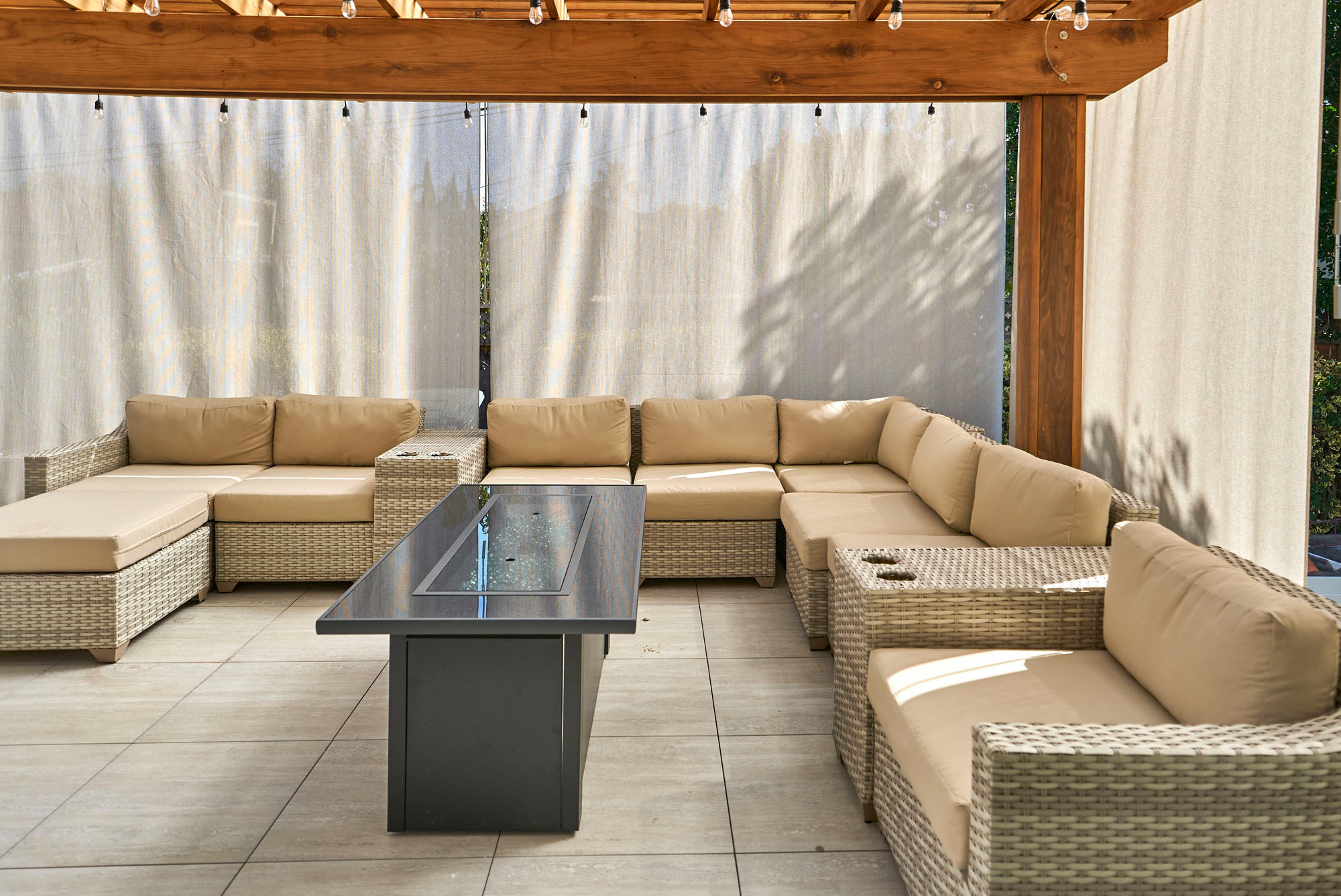 Cupertino - Transitional Elegant