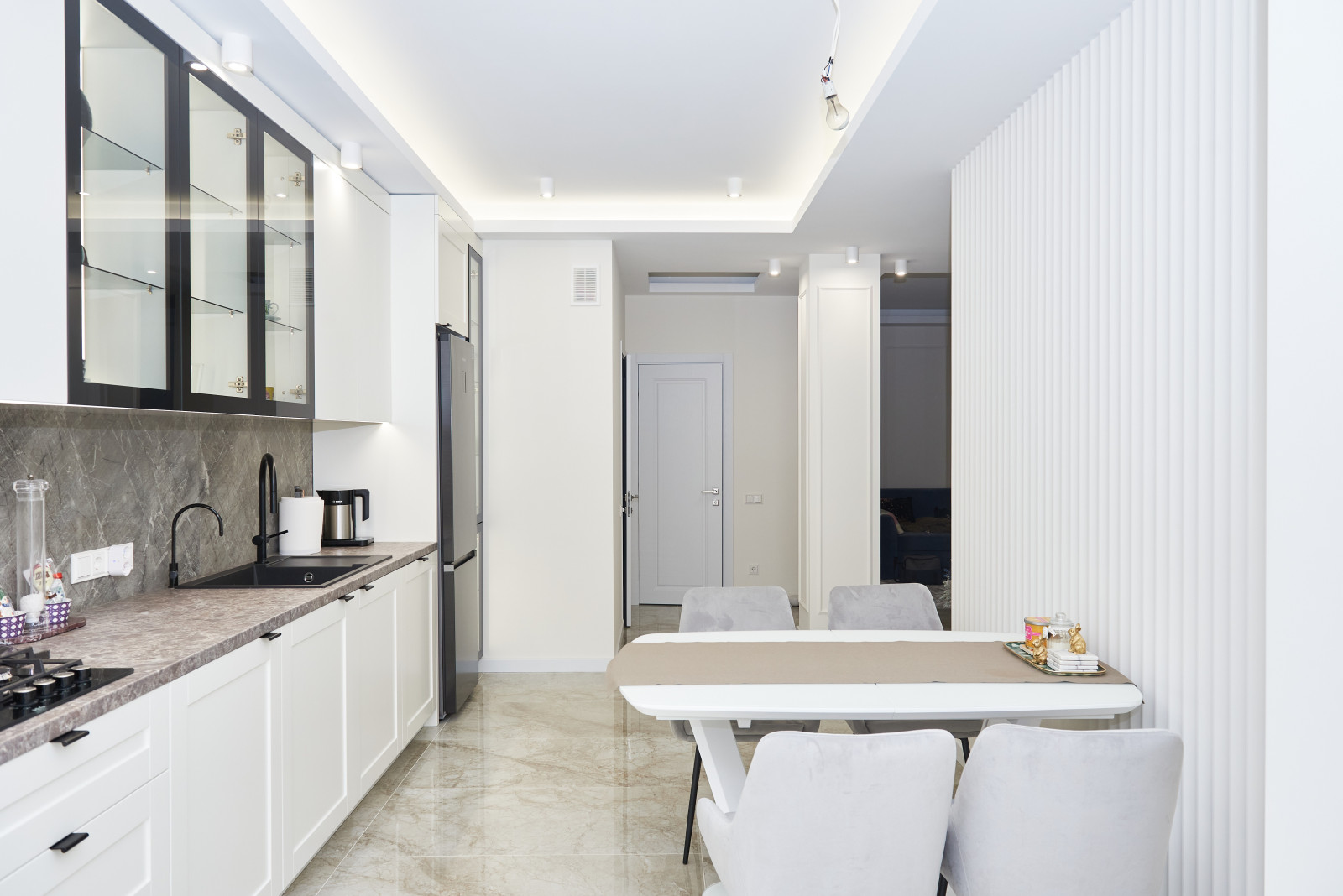 Косметический ремонт в 2хкомнатной квартире в светлых тонах