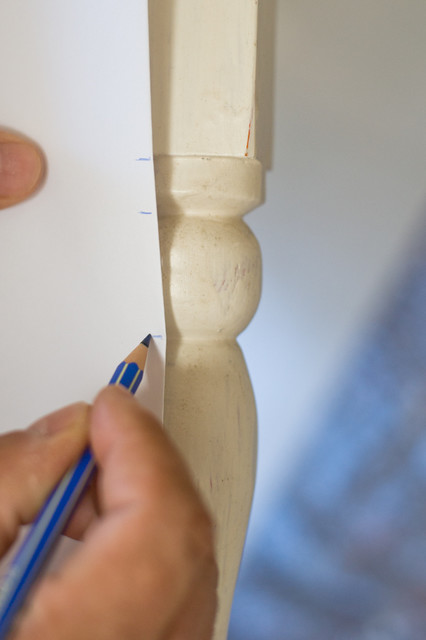 DIY : Peignez les pieds d'une vieille table pour un relooking express