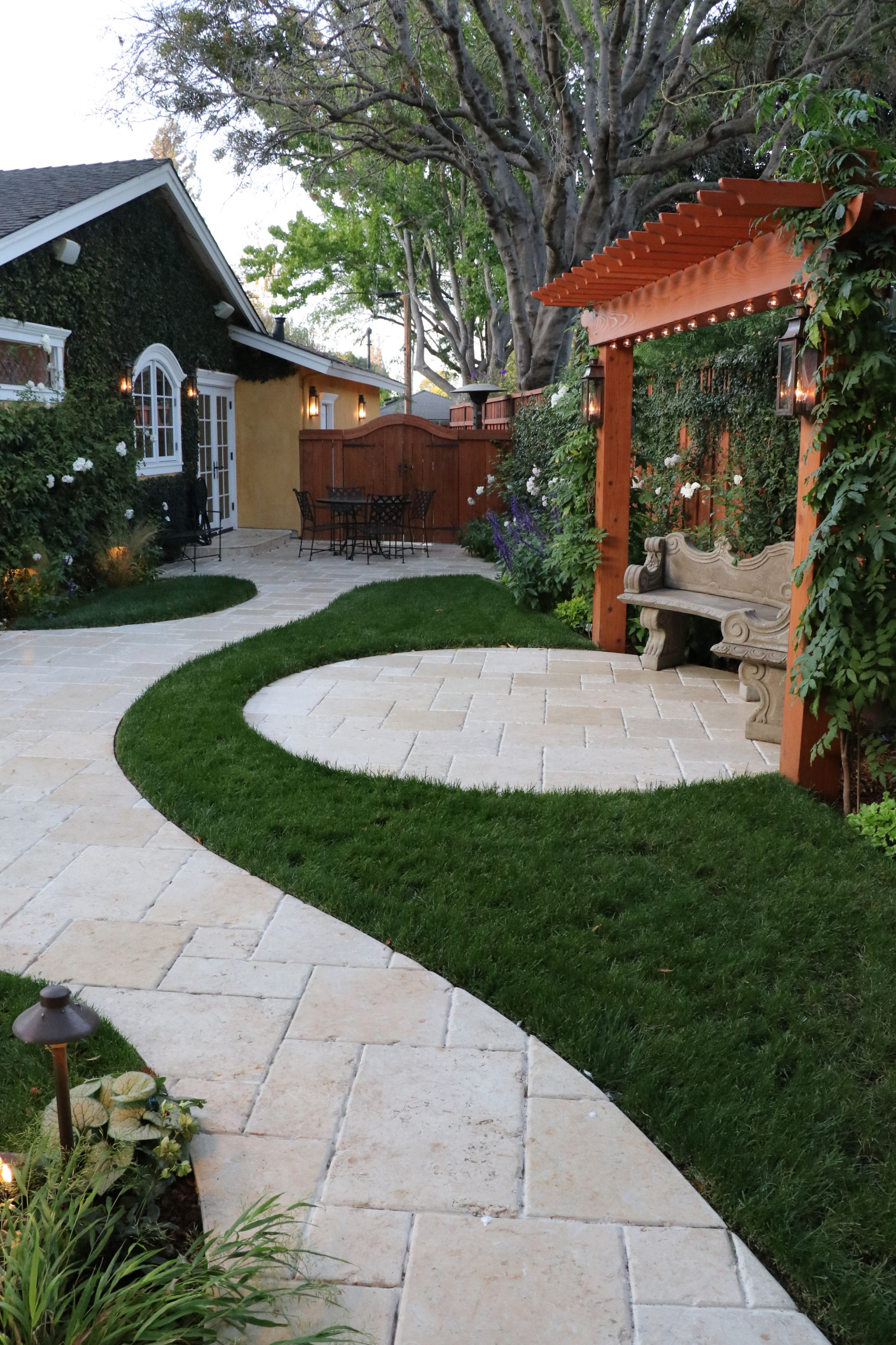 LITTLE FRENCH OASIS IN THE MIDDLE OF SILICON VALLEY