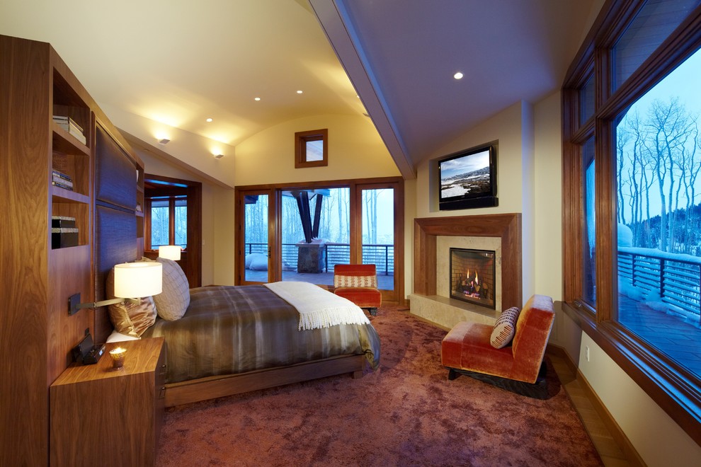 Inspiration for a contemporary bedroom remodel in Jackson