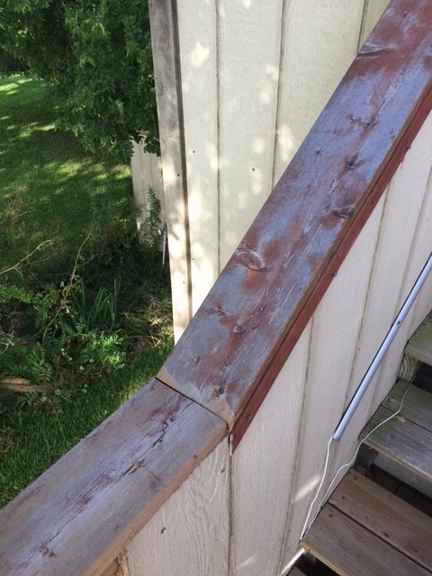 Cedar Wood Deck, Bayside with Custom Railings