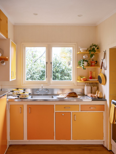 1940s Art Deco Cottage in Napier eclectic-kitchen