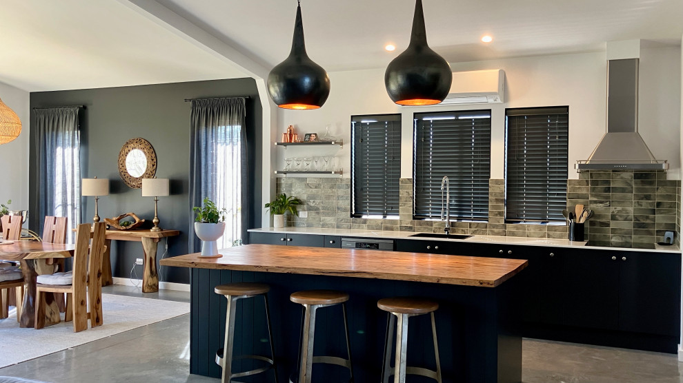 Country kitchen in Newcastle - Maitland.