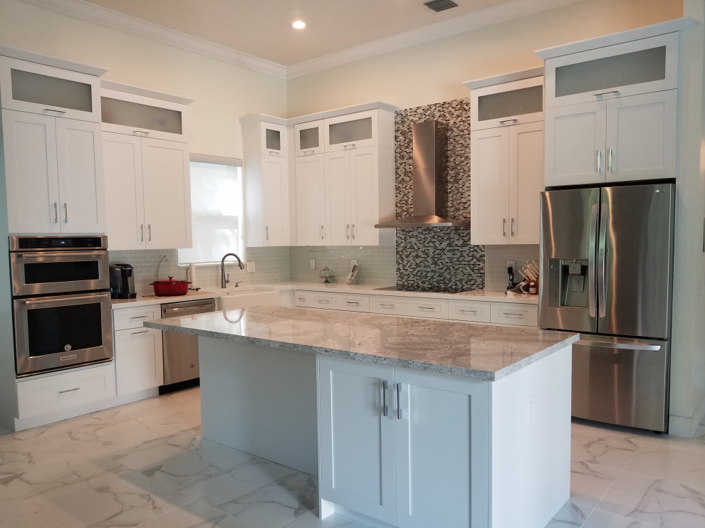 Example of a transitional kitchen design in Miami