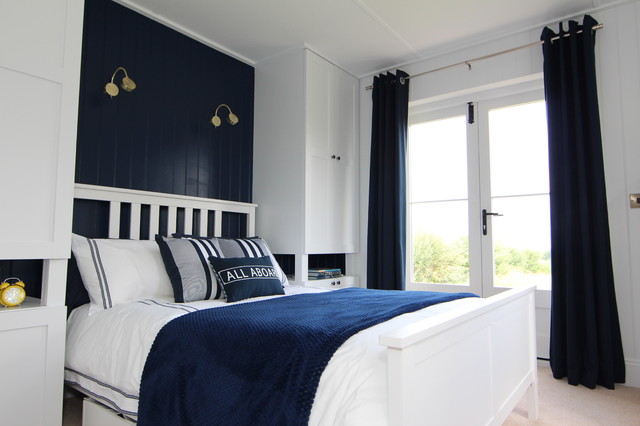 How to Create a Tailored Nautical Bedroom Look