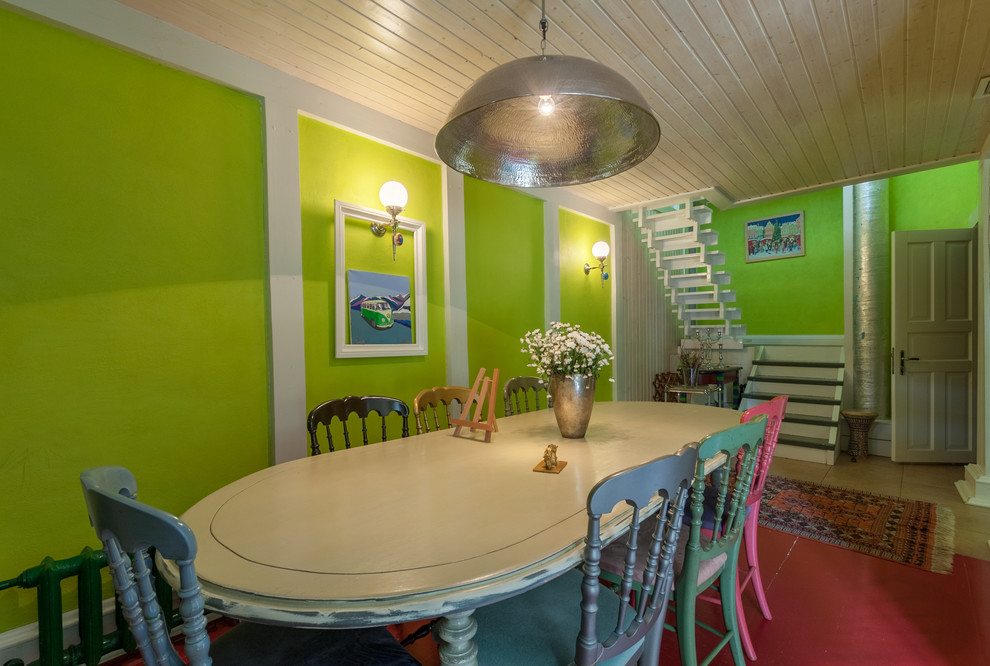 В гостях: Дом с музыкальной студией и художественной мастерской