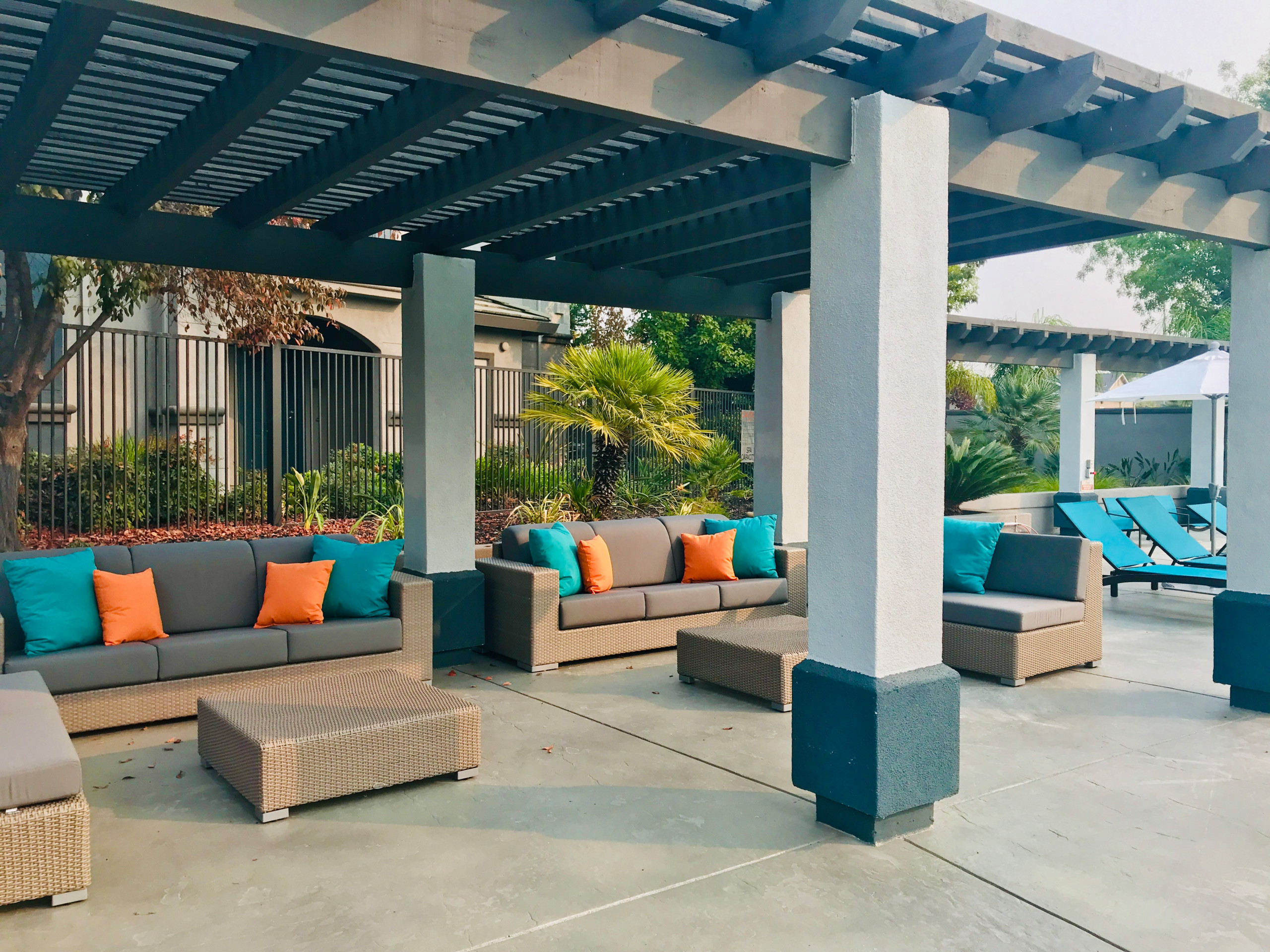 HOSPITALITY, MULTI-FAMILY + MODEL HOMES