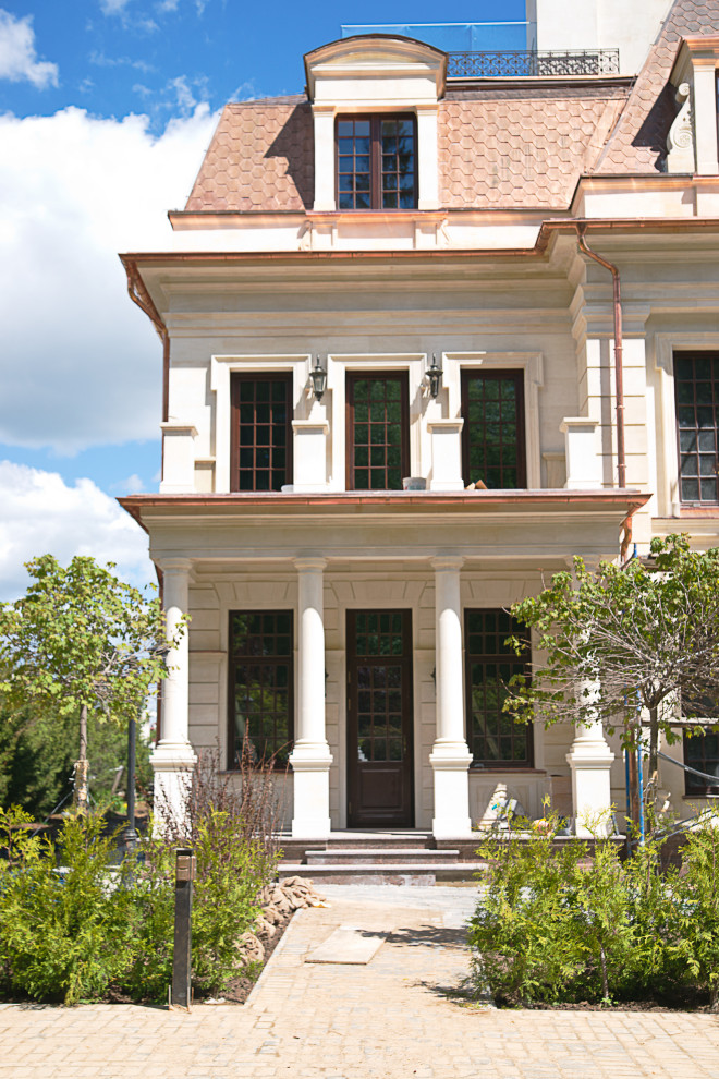 Дубовый окна с рустикальными накладками