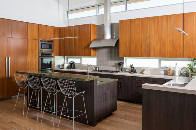 South Bay Beauty contemporary-koek