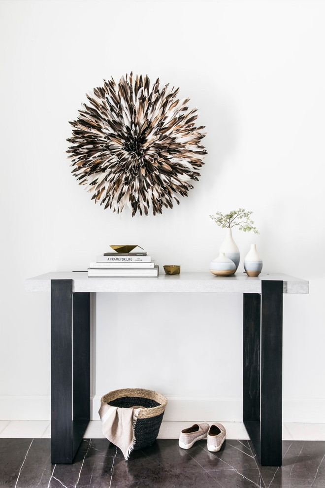 Transitional entryway photo in San Francisco