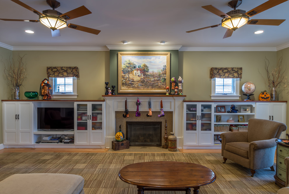 Family Gathering Home