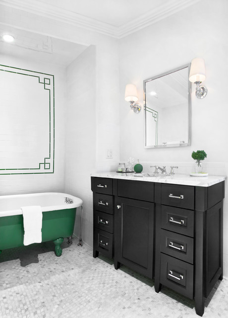 Eclectic Chic clasico-cuarto-de-bano